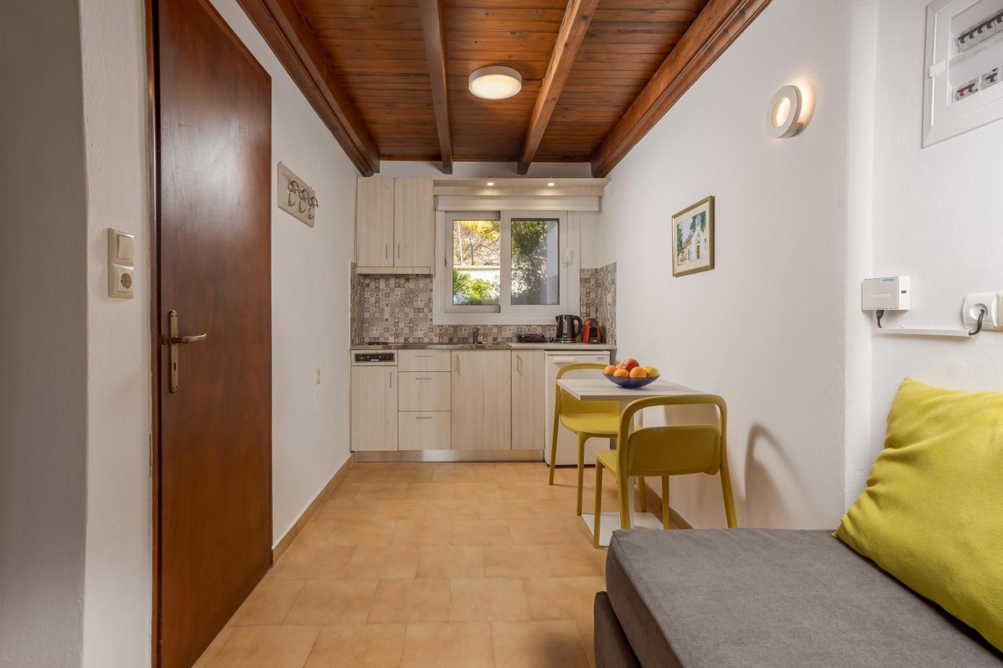 Rose Of Crete Aparthotel Platanés Εξωτερικό φωτογραφία