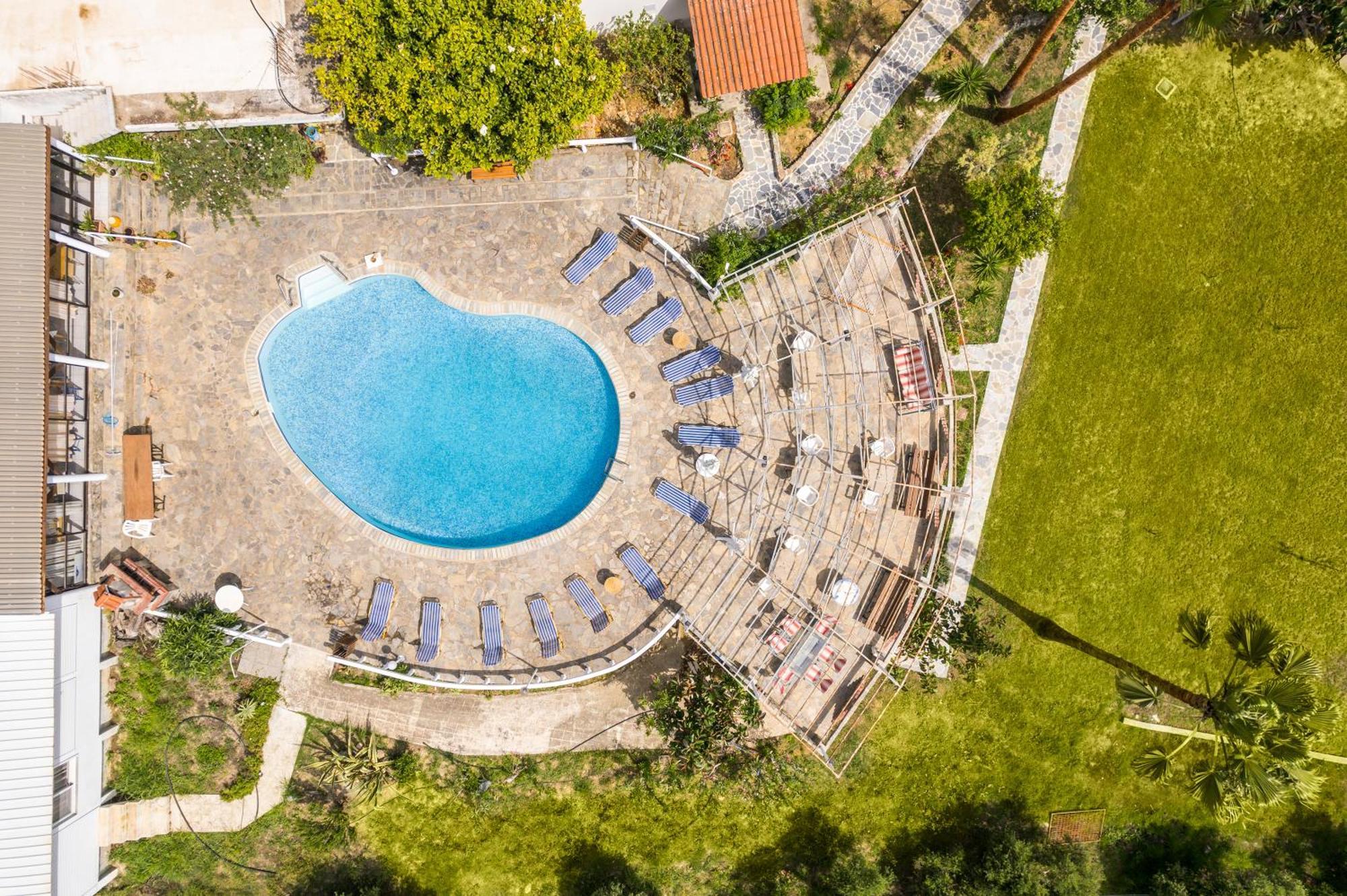 Rose Of Crete Aparthotel Platanés Εξωτερικό φωτογραφία