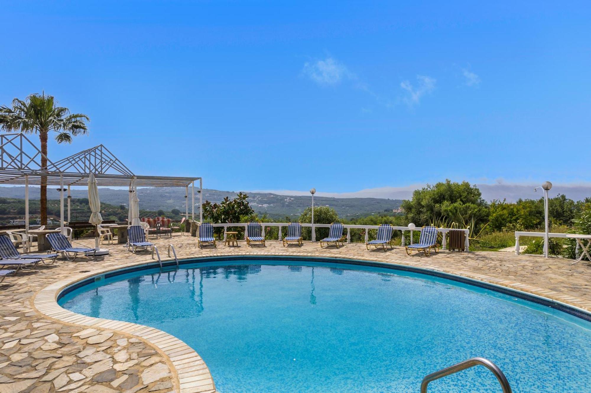 Rose Of Crete Aparthotel Platanés Εξωτερικό φωτογραφία